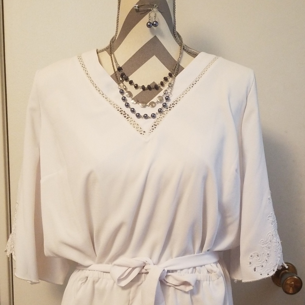 Kaari Blue white shorts romper XL